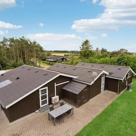 Semesterbostad Awesome In With Sauna *